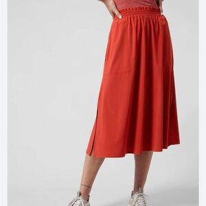 Athleta Savannah Currant Red Skirt Size Medium